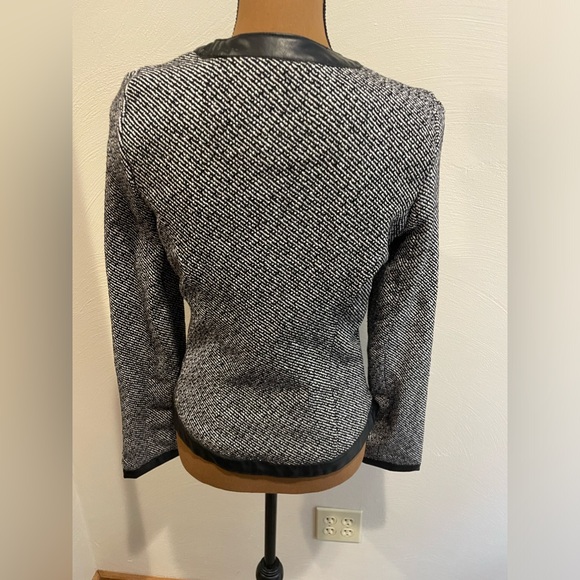 Miss London black and white blazer with leather accents - Picture 4 of 7